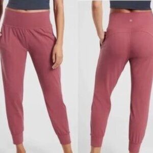 Athleta Salutation Jogger Powervita Mauve Pants  Size S NWOT